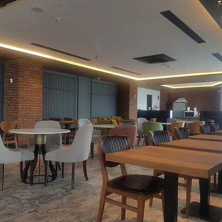 Dizayn 5* Estambul